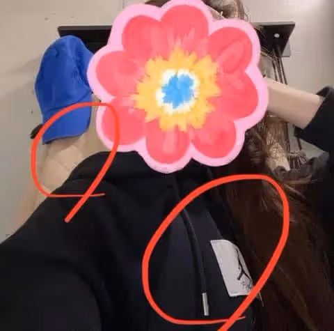 韓新人歌手收粉絲的禮物轉送緋聞女友被曝光?網友:粉絲認清現實吧!