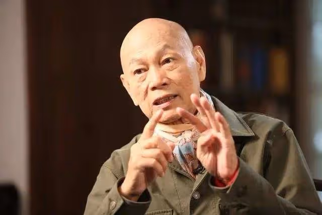 75歲羅家英慨嘆社會人士不積極打疫苗，形勢嚴峻才醒悟，累人累己