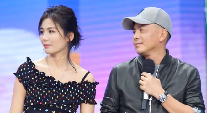 娛樂圈再現新離婚瓜!網曝男方出軌有娃,劉濤久未與老公互動躺槍
