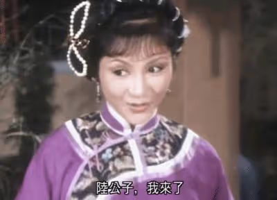 28歲嫁浪子！「謝霆鋒母」以淚洗面決心離婚  如今67歲帶著現任「與前夫喝茶」：餘生做回自己