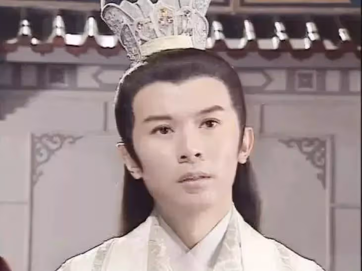 看破紅塵!一代男神「放棄267億家產」拒絕三任女友「選擇剃度出家」近照滿臉滄桑