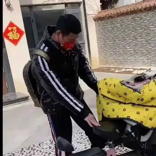 炫富,愛裝,脾氣還暴,小兵張嘎越來越飄,社會人氣息非常濃重!