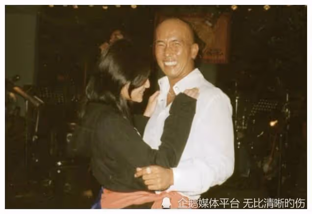 大S 火速再婚:對方是過氣韓國藝人,20年前曾交往,她圖啥?