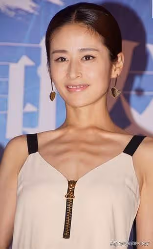 有一種「整容」叫結婚，那些風華絕貌的明星進入婚姻容貌一言難盡