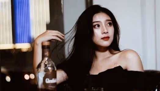 「我在她家」，愛了11年的男人,在跟我分享他和女友的事