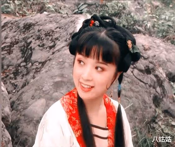 從「孔雀公主」到總裁夫人，46歲的金巧巧是怎麼走到今天的？