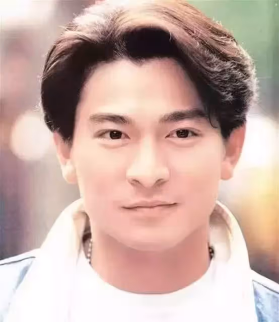 出身豪門，卻甘願被藏21年，46歲為劉德華生子，朱麗倩的忍耐，常人想不到，網友：難怪被華仔寵愛30多年