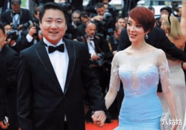從「孔雀公主」到總裁夫人，46歲的金巧巧是怎麼走到今天的？