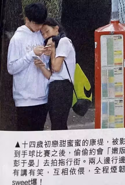 陳奕迅18歲女兒近照曝光，容貌清純超模身材超搶鏡，五官似媽媽翻版