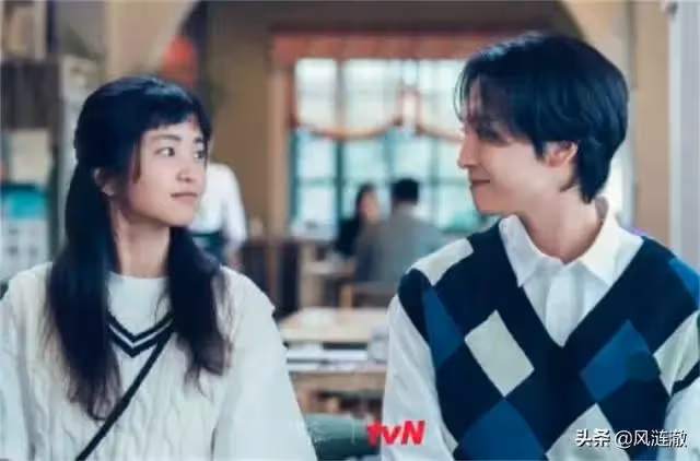 《25，21》里羅希度的初戀男友好眼熟，原來是朴信惠的老公