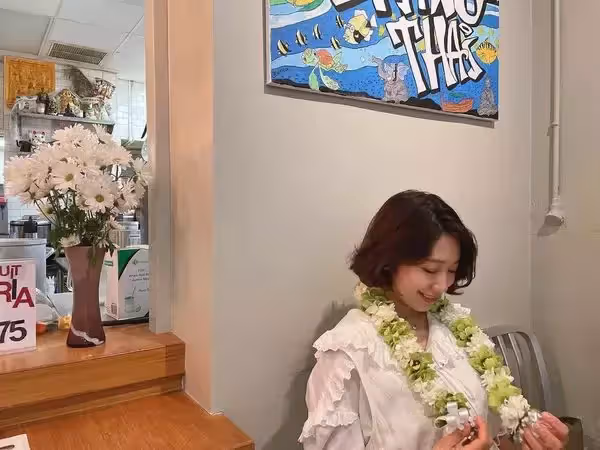 朴信惠夫婦夏威夷度蜜月,都暻秀竟然同行?
