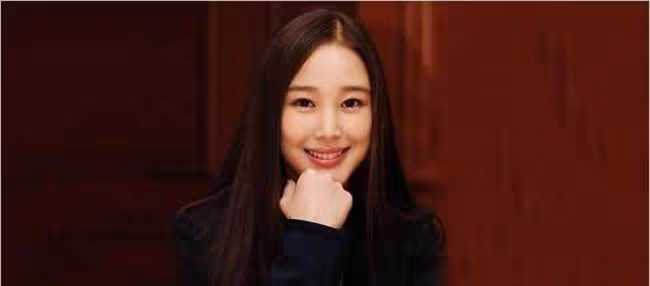 尋尋覓覓，裴勇俊前女友嫁了男團成員，小12歲的新郎也不錯！