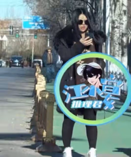 王岳倫攜美女深夜現身酒吧!扶頭踉蹌喝醉酒,返途豪車意外出事故