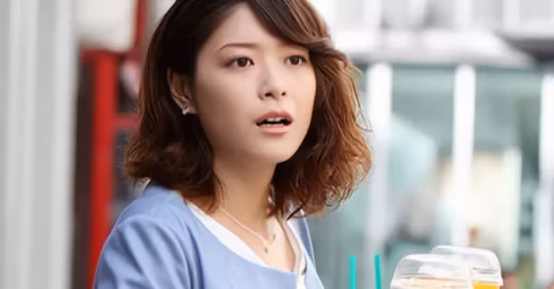 「18歲就讓去你打工，你弟買房首付你出」被女兒拉黑後，老人慌了