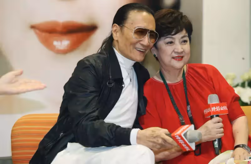 才腦出血開顱！73歲影后傳又動刀「仍然無法痊癒」頻出狀況　曝光近況喊：「我不敢出門」！
