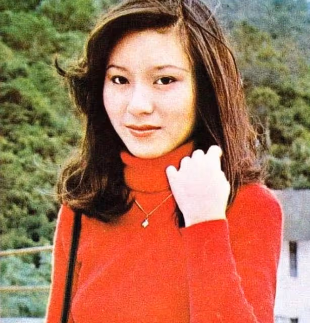 「黃蓉」魏秋樺痛失母親!父母雙亡又無子女,仍堅持終身不結婚