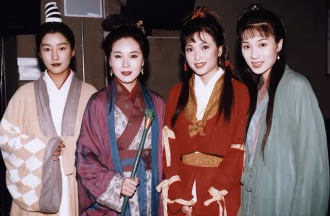 「黃蓉」魏秋樺痛失母親!父母雙亡又無子女,仍堅持終身不結婚