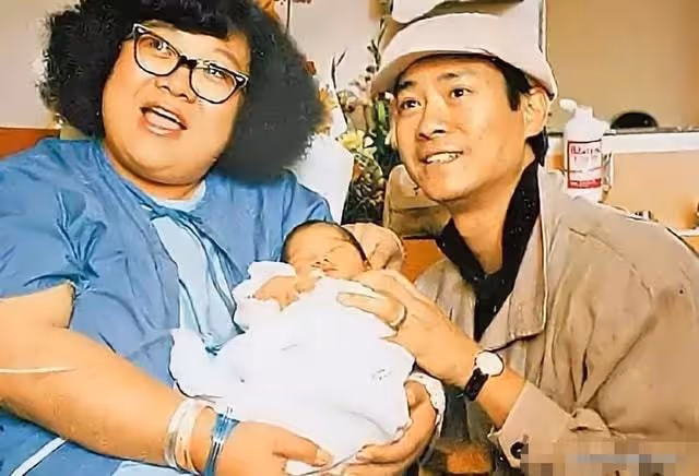 鄭欣宜：繼承6000萬遺產的星二代，活成了媽媽沈殿霞期待的樣子