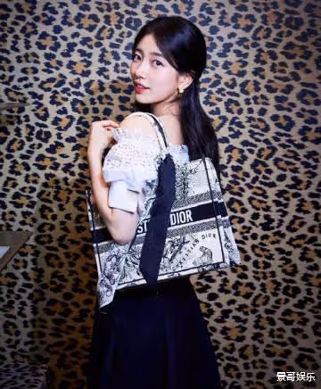 陳漫社交平台淪陷，陳凱歌前妻、「名門痞女」洪晃公開為陳漫喊冤