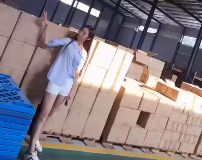 女孩瞞著母親,做試管嬰兒生下三胞胎,沒有結婚打算:喪偶式婚姻不如不要