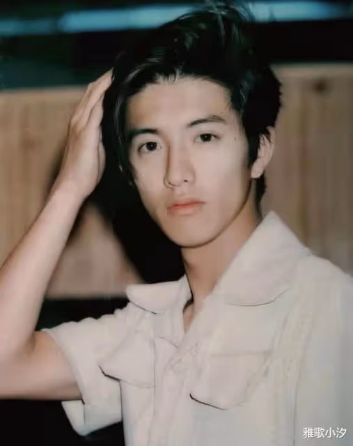 49歲木村拓哉,上電視節目秀廚藝,大方分享5道「木村家料理」!