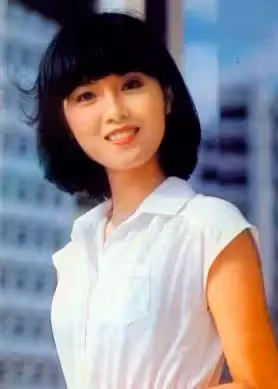 父親不要她!為替母還債進演藝圈「卻遭丈夫拋棄」 還被「奪走大部分家產」最終萬念俱灰遁入空門