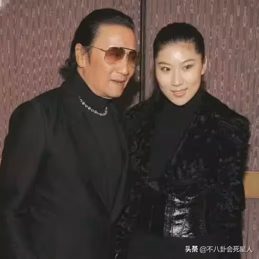 17歲愛上父親好友!12年換兩千萬被分手 這6對「爺孫戀」真的值嗎?