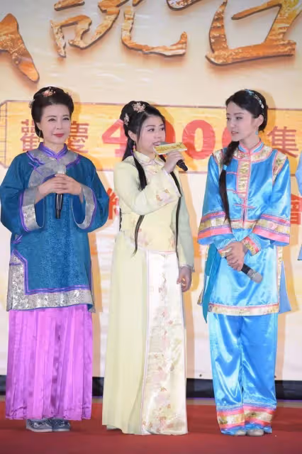 安迪離開4年!女兒「爆料媽媽」深夜打給她:哭著想爸爸 「一家三口近況曝光」相信天上爸爸會欣慰