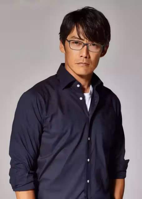 深邃五官日劇男神!反町隆史「當年演酷帥麻辣教師」爆紅 48歲「展現自然歲月證明」反差卻迷人