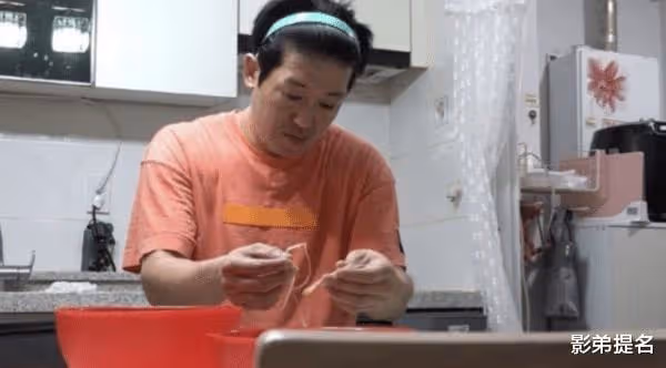 《魷魚遊戲》流氓的另一面，10年來為妻子做早飯成丈夫典範