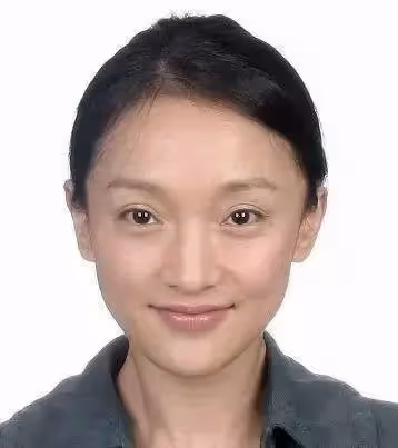 明星素顏證件照曝光：張柏芝清秀，周迅眼神動人，她卻比化了妝還漂亮