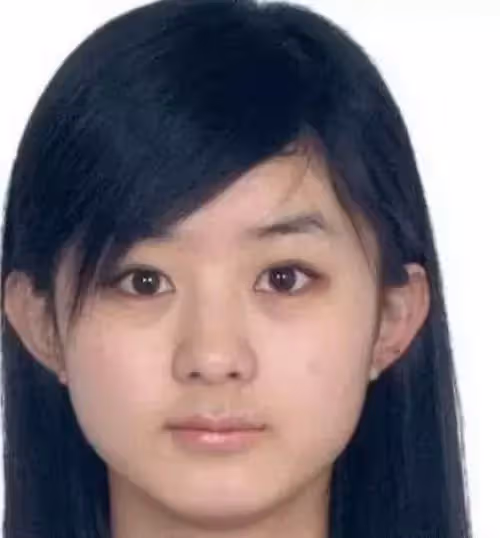 明星素顏證件照曝光：張柏芝清秀，周迅眼神動人，她卻比化了妝還漂亮