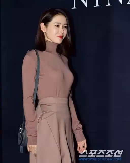 40 歲孫藝珍曬比基尼舊照,傲人身材引網暴動!