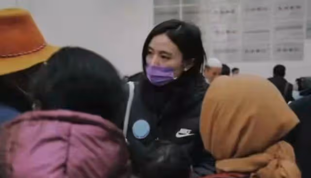 喜事連連:李亞鵬金喜官宣生娃,愛妻比王菲更具煙火氣!