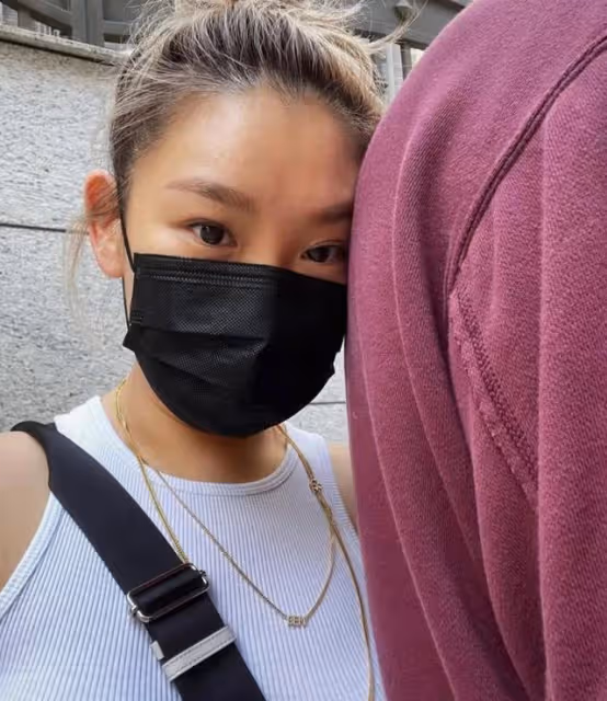 臉瘦了一圈!香港知名星二代成功減掉超20磅,網友大讚輕盈了不少