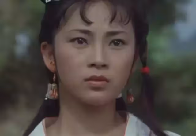 不要婚禮鑽戒！30年前「生下2女」卻被李連杰拋棄另娶她人「住地下室10年」不認命走出陰霾