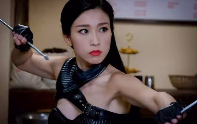 TVB花旦曬童年照眼睛大大好可愛,靠化妝改善眼形不再似「表哥」