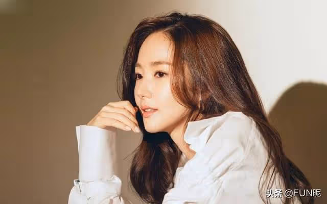 像牛一樣工作15年的女神,她是多少人的韓劇初心?