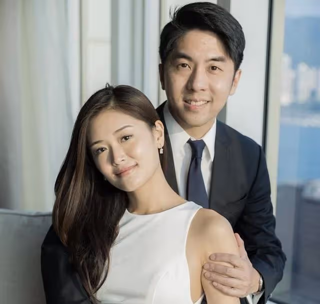 恭喜！香港著名靚模曬唯美藝術照宣布懷孕，被網友大讚最美孕媽