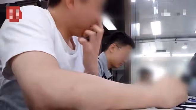 315晚會曝直播吸金亂象!美女主播系摳腳大漢,涉事主播帳號被封