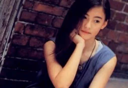 張柏芝曬學生照驚豔眾人,與關之琳李嘉欣的學生照比毫不遜色!