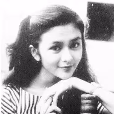張柏芝曬學生照驚豔眾人,與關之琳李嘉欣的學生照比毫不遜色!