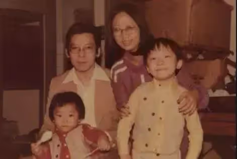 陳嵐幫向華強賺百億,還給他養前妻,丁佩:我們是一家人!