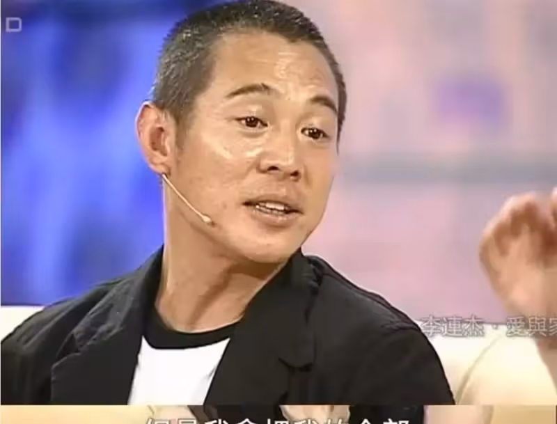 1999年李連杰兌現承諾迎娶利智,遭港媒10個字羞辱顏面盡失