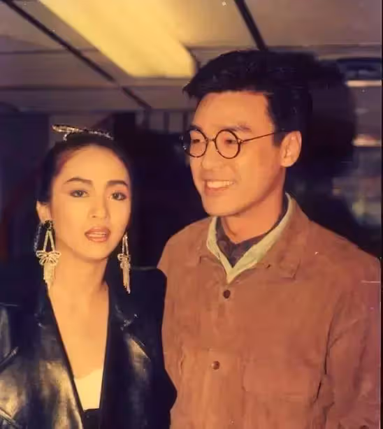 香港男神的兒子顏值,甄子丹大兒子長相像父親,呂良偉兒子矮胖