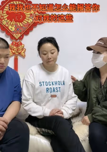 草帽姐收留老公前女友!讓其住自家倉庫,情緒低落多次哽咽顯無奈