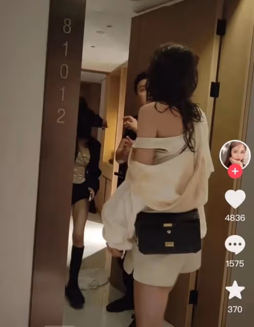 美女網紅遭男友家暴,對方為維護小三狂扇女友巴掌,女方受傷嚴重