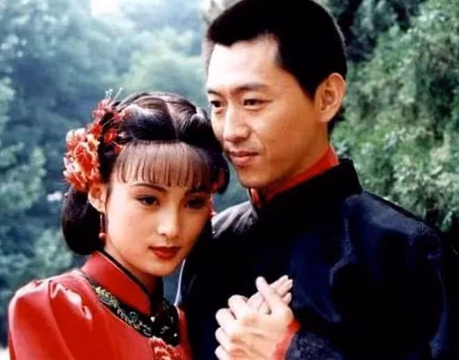 吳倩蓮前男友秘密再婚!59歲老來得子很寵溺,與倆女兒卻關係疏離