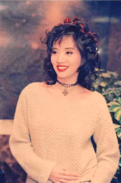 梅豔芳罕見的照片：從4歲到40歲，34張照片看盡「女人花」短暫的一生