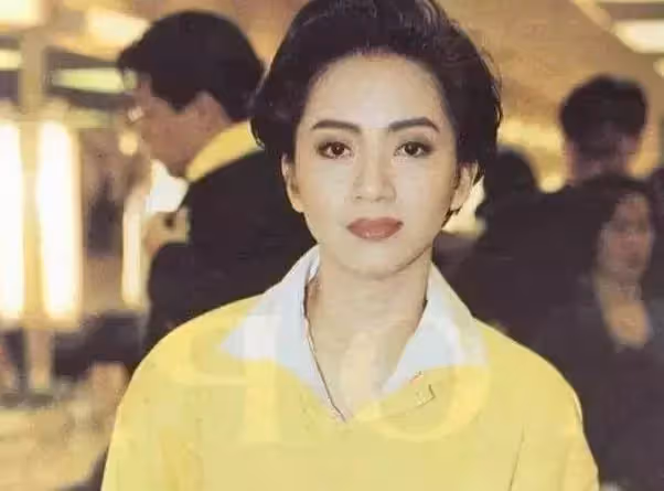 梅豔芳罕見的照片：從4歲到40歲，34張照片看盡「女人花」短暫的一生